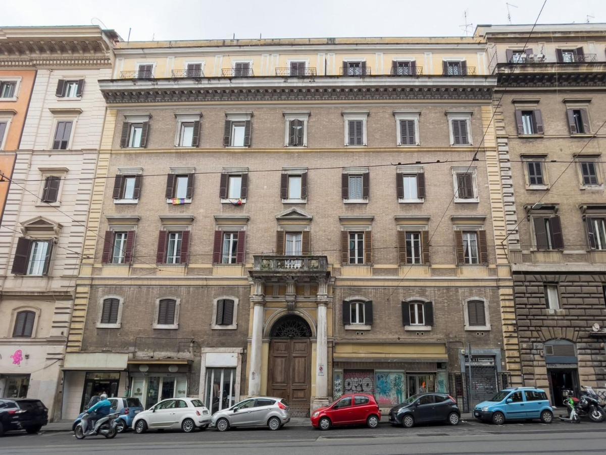 The Best Rent - Modern Three-Bedroom Apartment A Few Steps From The Colosseum Exterior foto